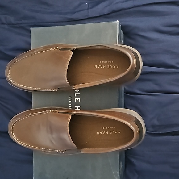 Cole Haan Mens Leather Slip-Ons.USED IN GREAT CONDITION,ONLY WORN ONCE!! - Picture 5 of 8